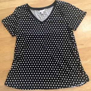 Polka dotted LulaRoe T shirt